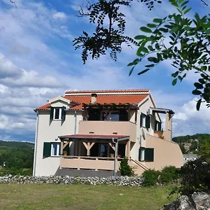 Carnizza Appartement Ražanac